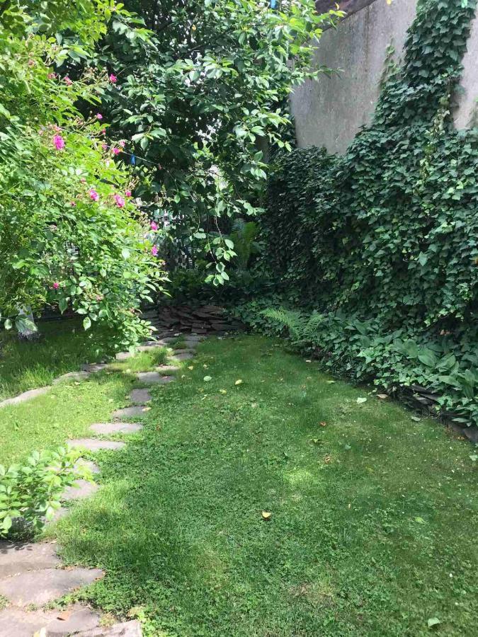 Apartments In A Private House Ivano-Frankivsk Ngoại thất bức ảnh